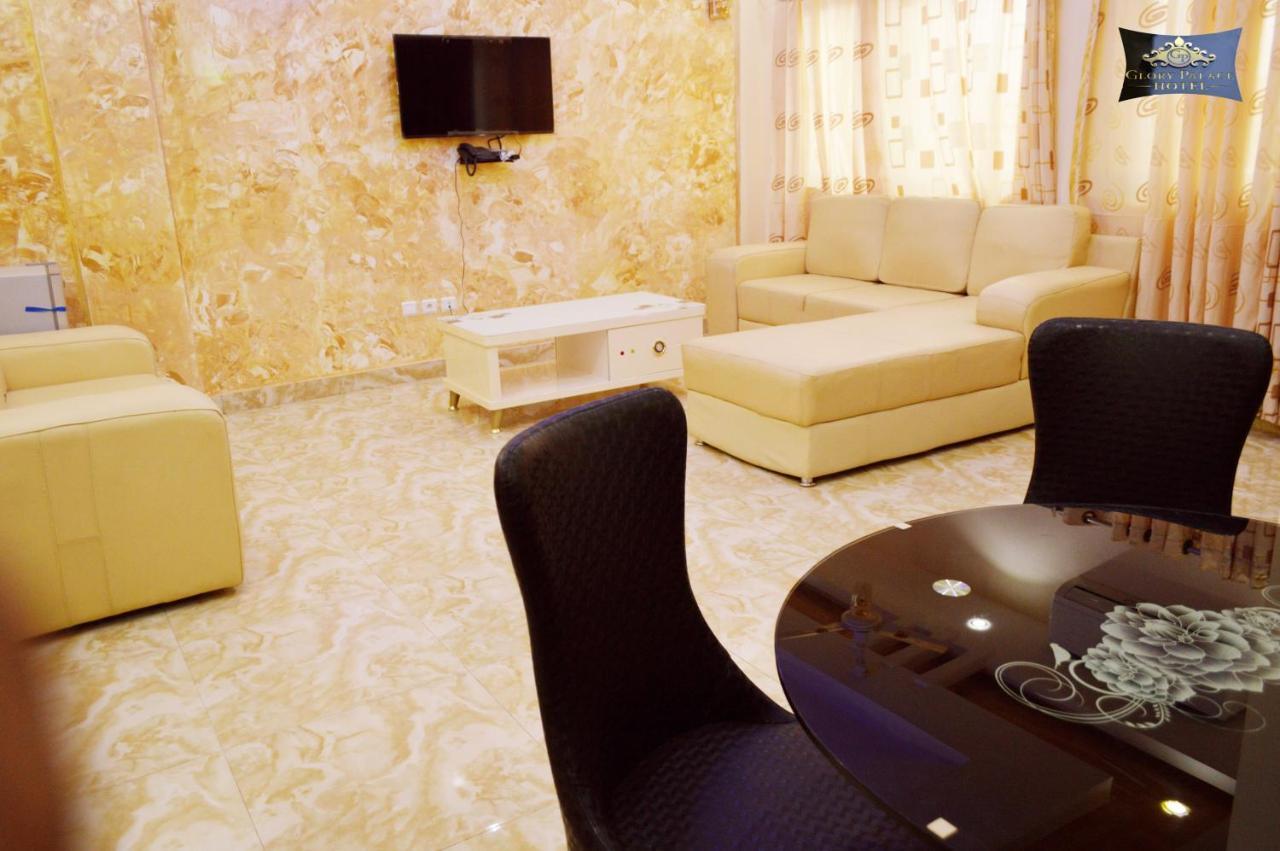 Glory Palace Hotel Котону Екстериор снимка