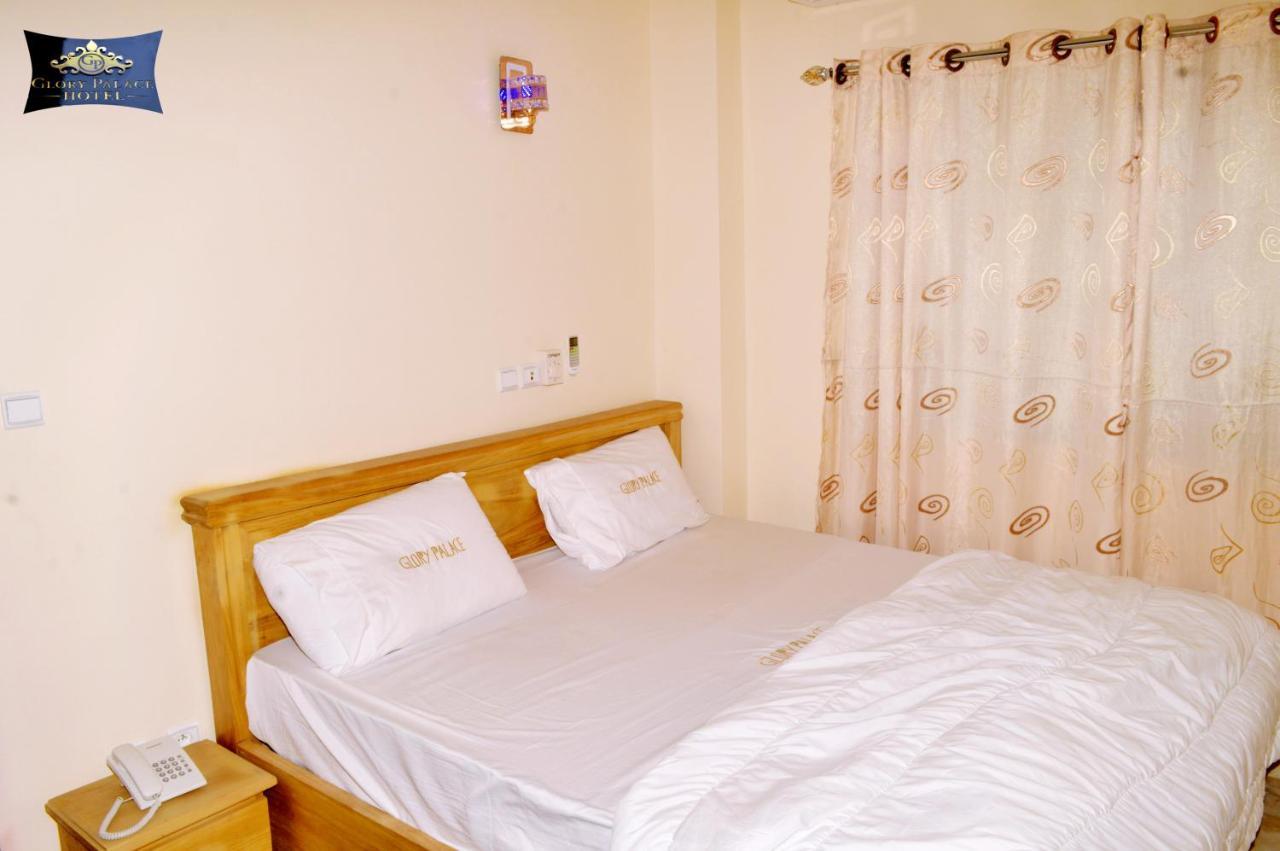 Glory Palace Hotel Котону Екстериор снимка