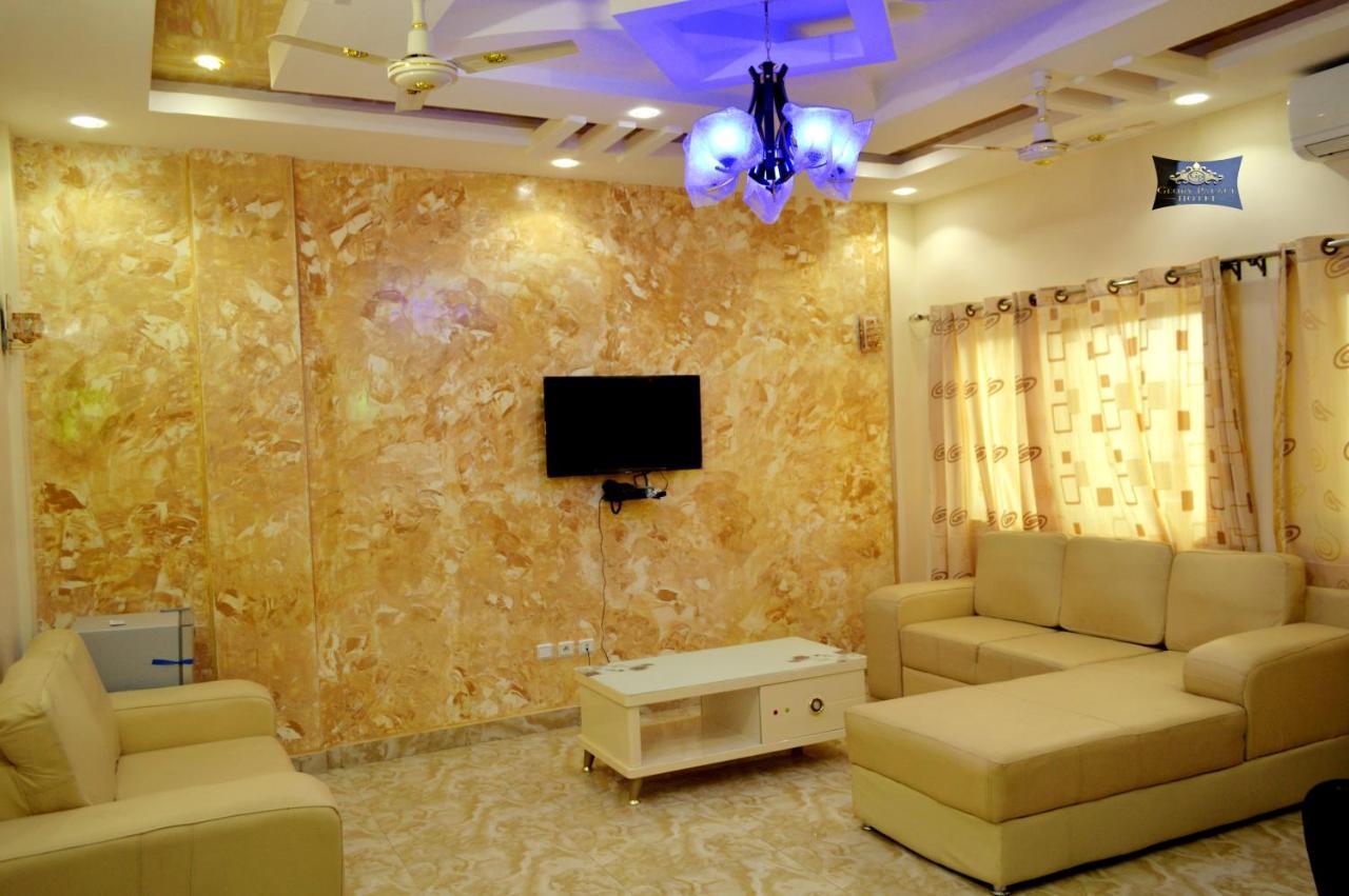 Glory Palace Hotel Котону Екстериор снимка